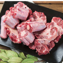 Load image into Gallery viewer, Oxtail. All-Natural, Grain Finished - Black Angus Beef
